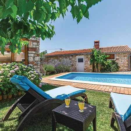 Holiday home 3 Bedroom Gorgeous In *