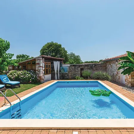3 Bedroom Gorgeous In